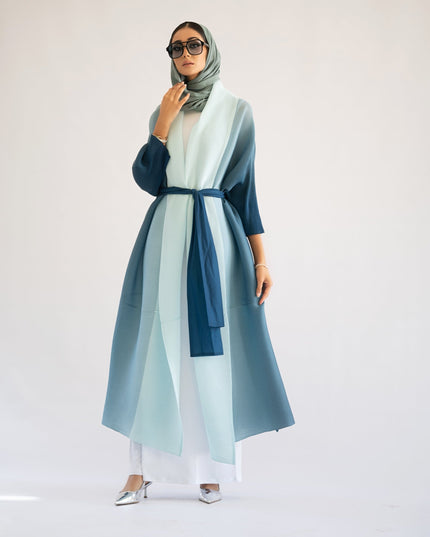 Pleated Gradient Long Shrug
